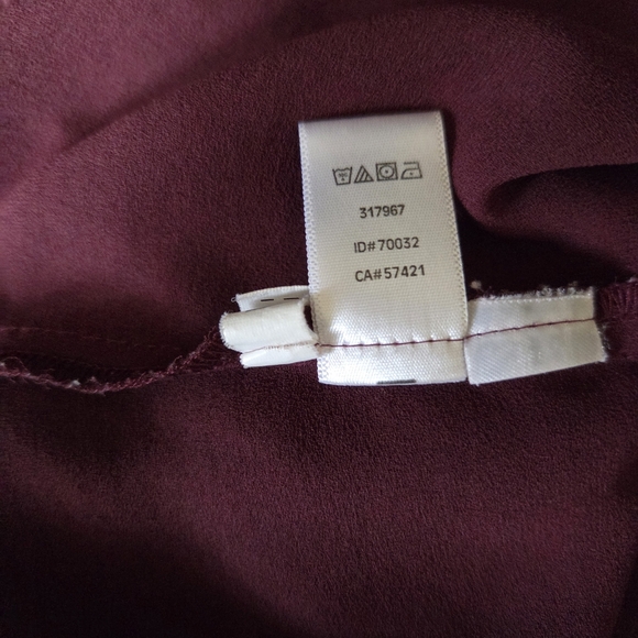 Ann Taylor Loft Burgundy Blouse with Black Lace Trim Size Large - Picture 4 of 8